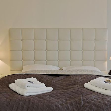 Penthouse Muelheim- Ruhr - Zentral - Edel - Luxus Pur Apartamento Mülheim an der Ruhr Exterior foto