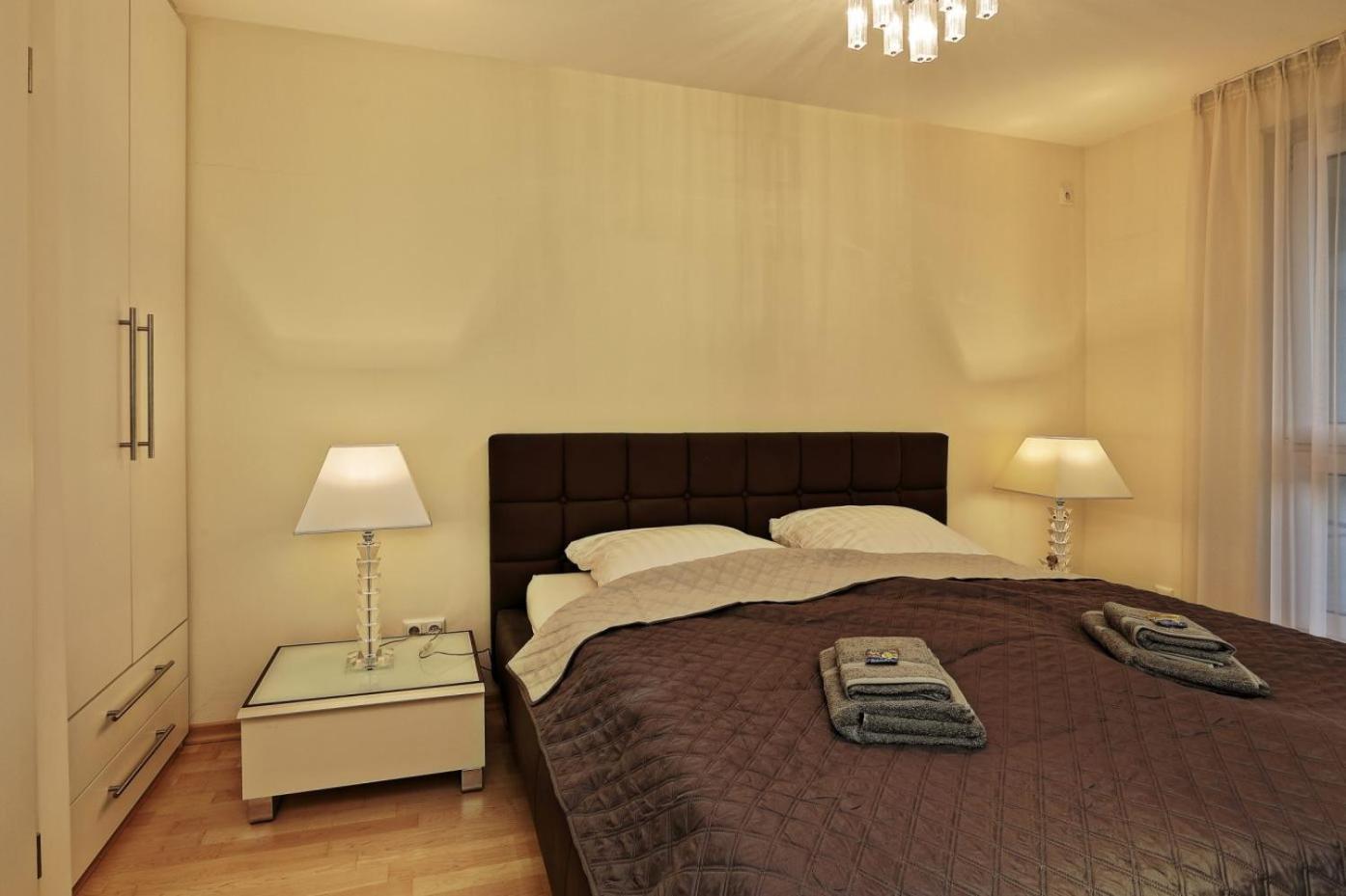 Penthouse Muelheim- Ruhr - Zentral - Edel - Luxus Pur Apartamento Mülheim an der Ruhr Exterior foto